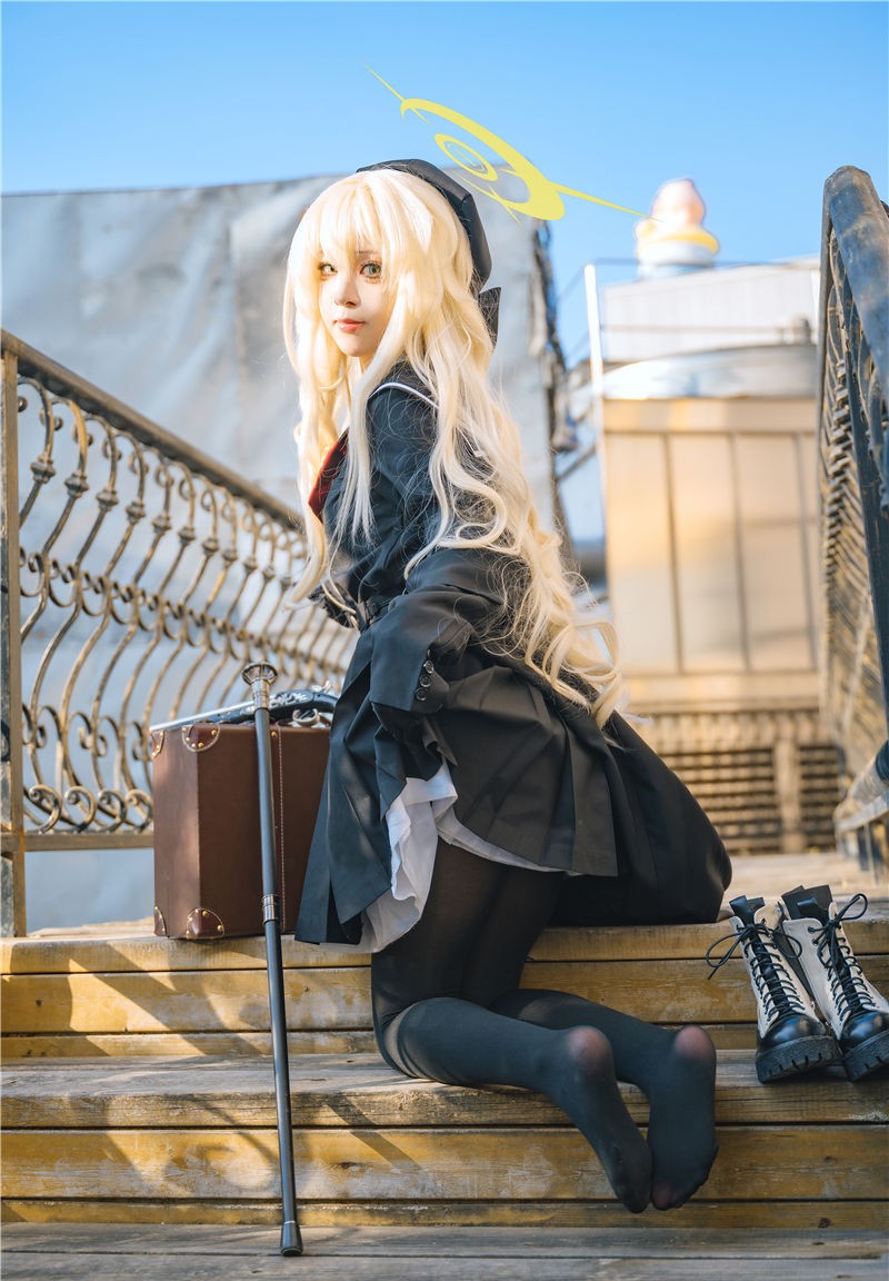 矢量鱼 笑面教授 [37P-558MB]