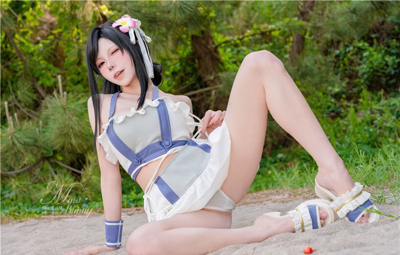 咬一口兔娘 2025年 泳装限定作 海边假日 蒂法 [80P-2.15GB]