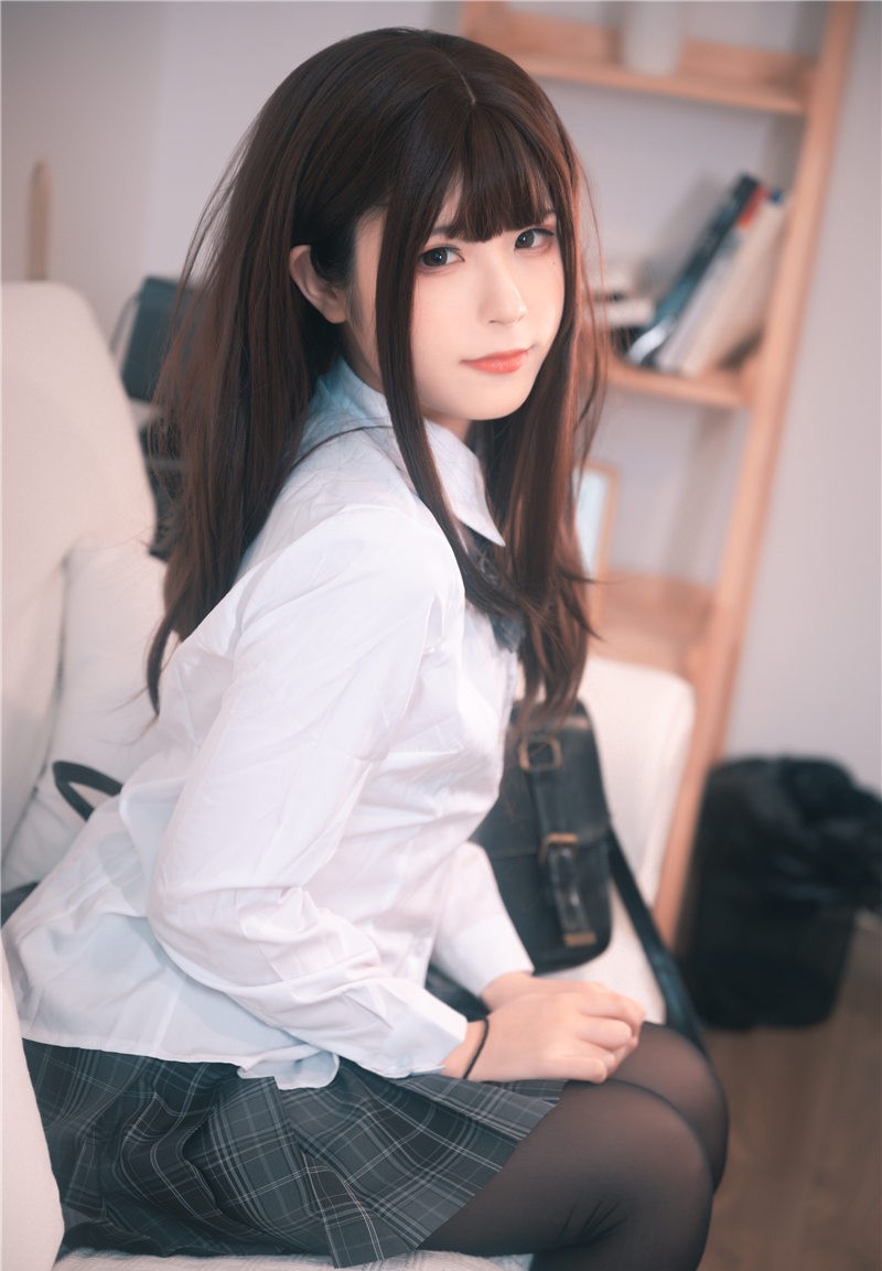 Quan冉有点饿 写真合集[33套][持续更新]