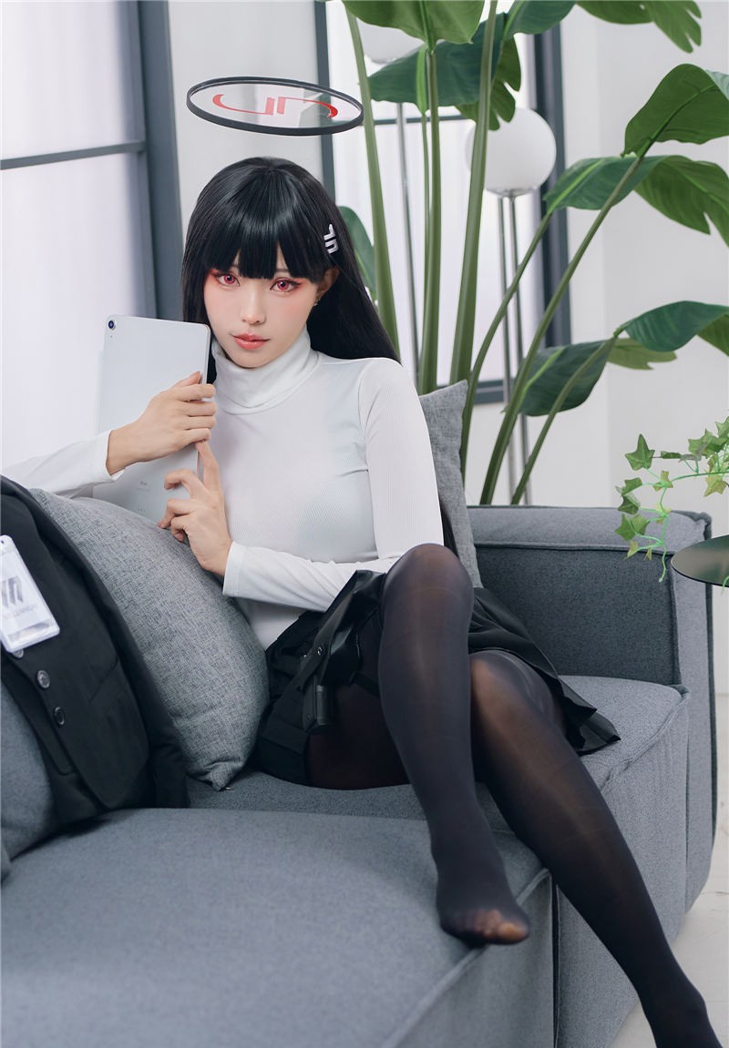 ElyEE子 2025年07月Patreon订阅 B Tsukatsuki Rio 調月莉音 [26P-48MB]