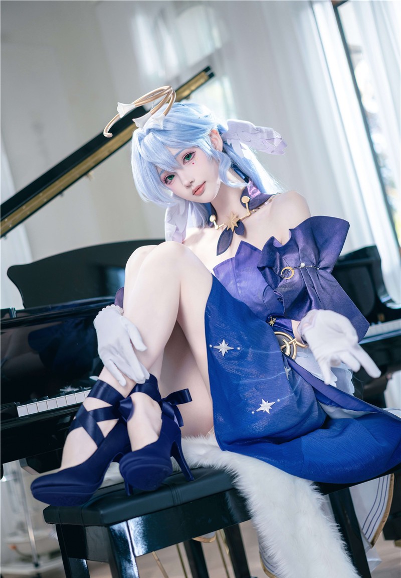 花兮_honoka 知更鸟 [10P-115MB]