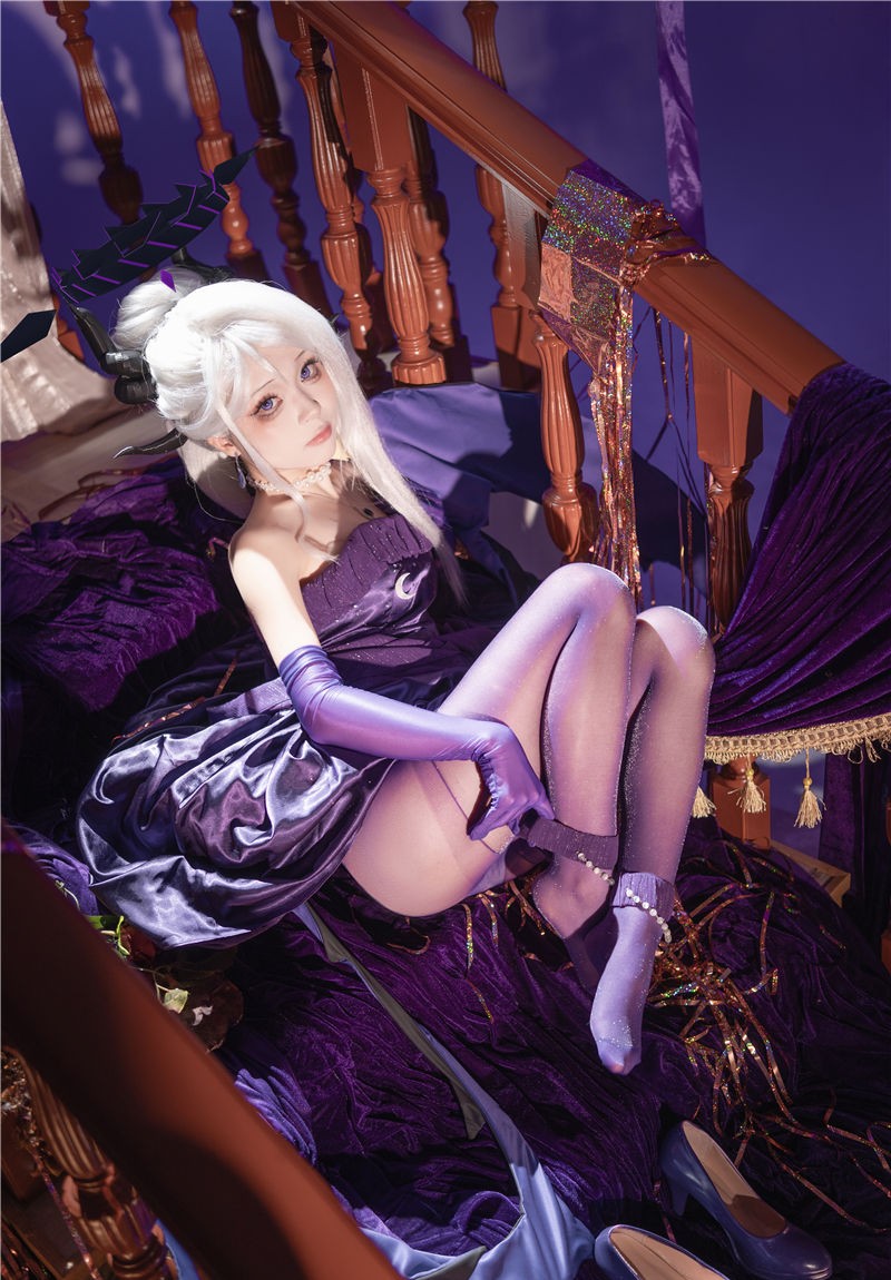 矢量鱼 蔚蓝档案 空崎日奈连衣裙 [34P-259M]