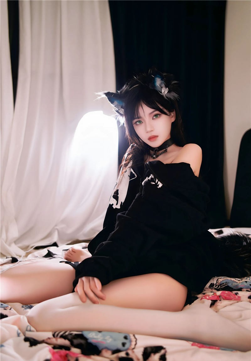 桜桃喵 缅因猫猫 [47P-235M]