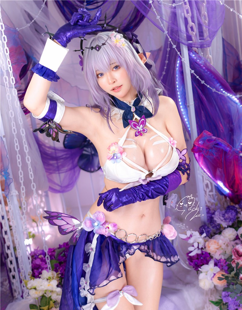 Machi馬吉 💜キャストリス水着💜聖女の裏の危ない姿💜第一弾[40P-304M]