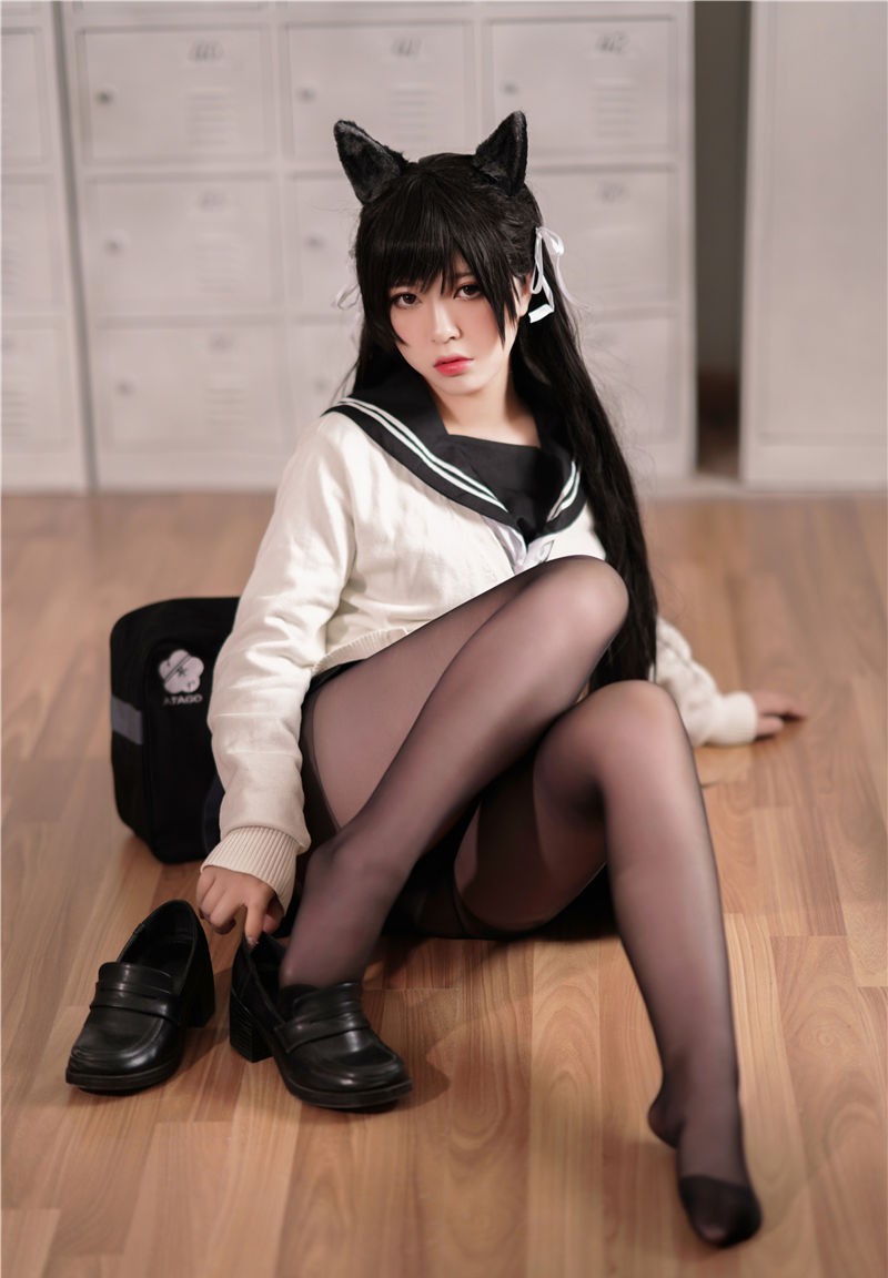 半半子 学园幻想曲 [25P-296MB]