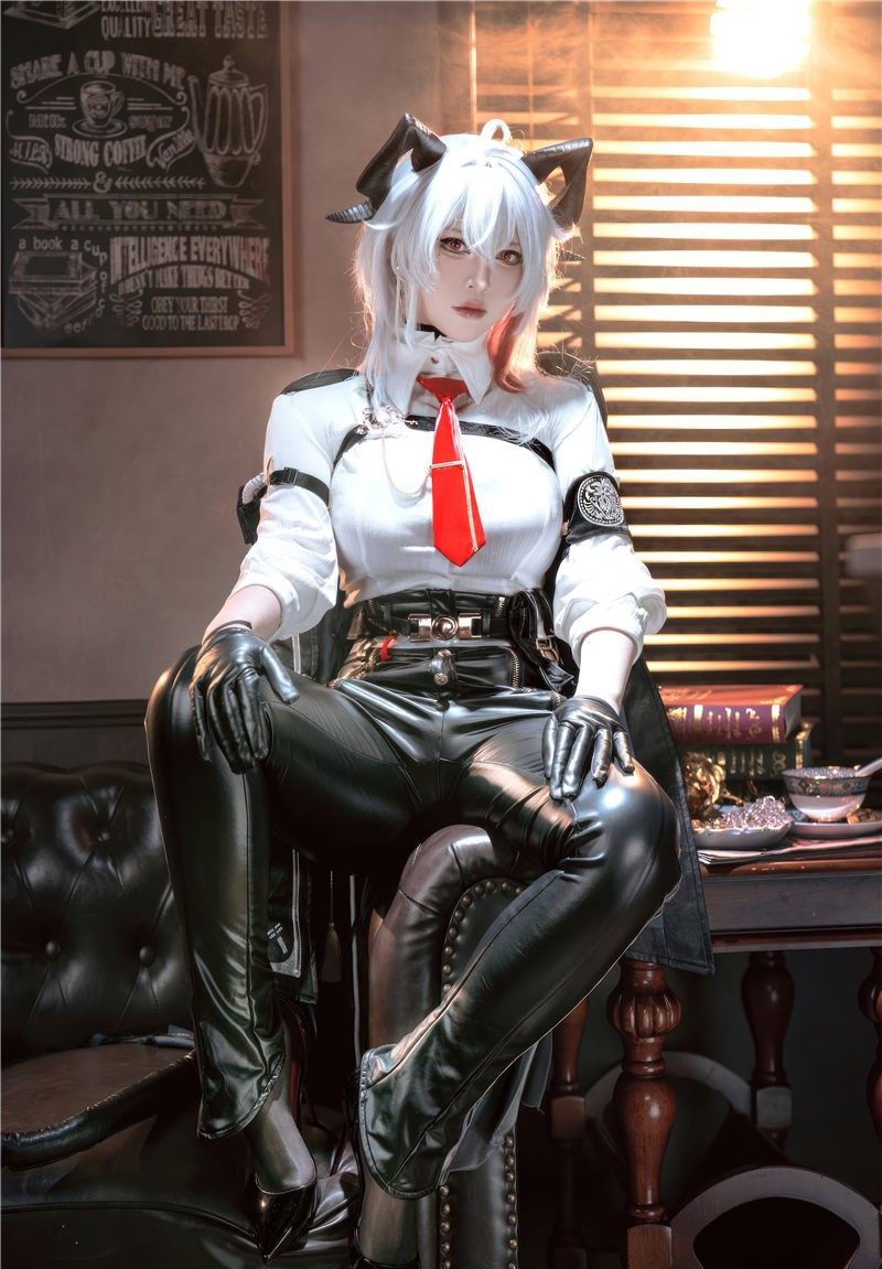 半半子 鸣潮 赞妮 [57P-202MB]