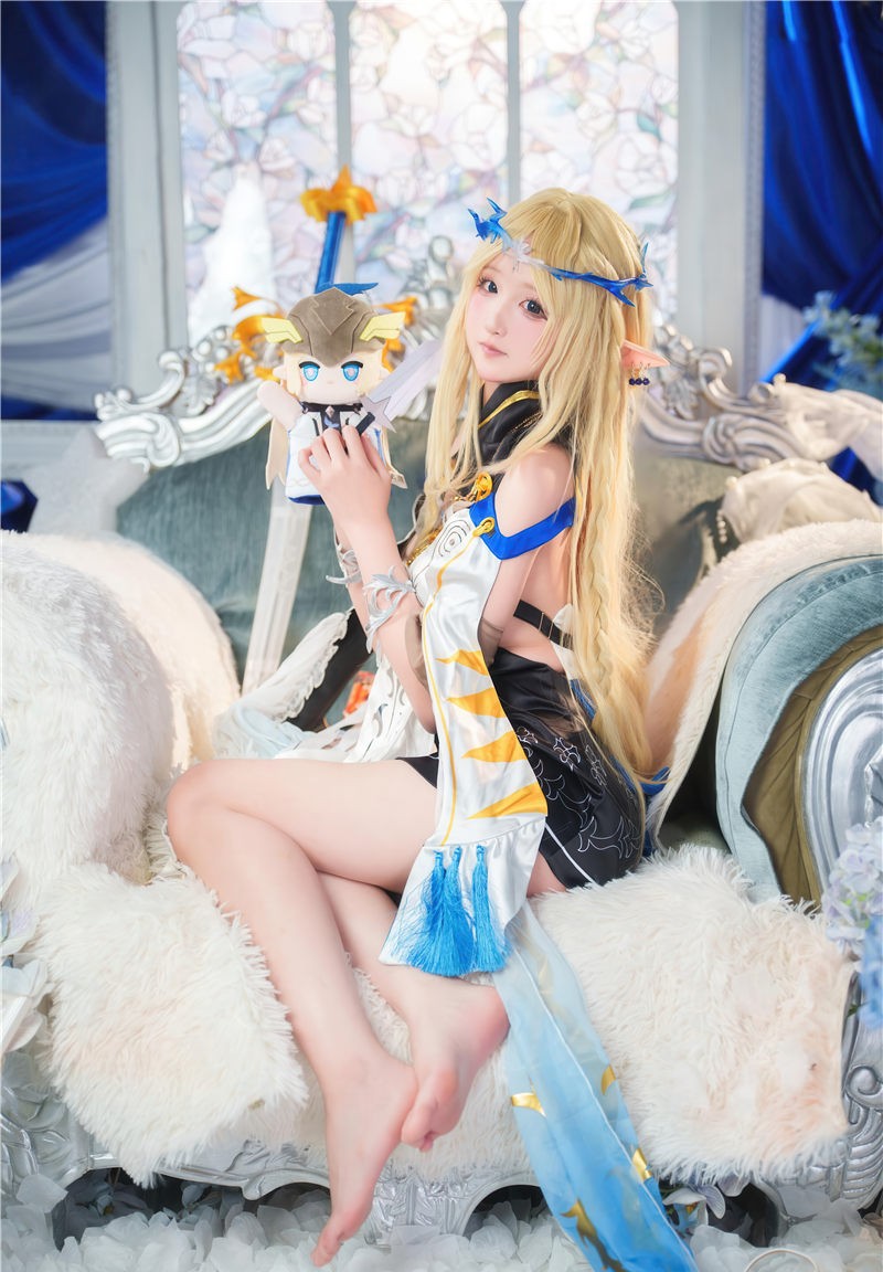 Seele麦麦 菲比&卡提希娅的蓝色花海物语[96P-315M]