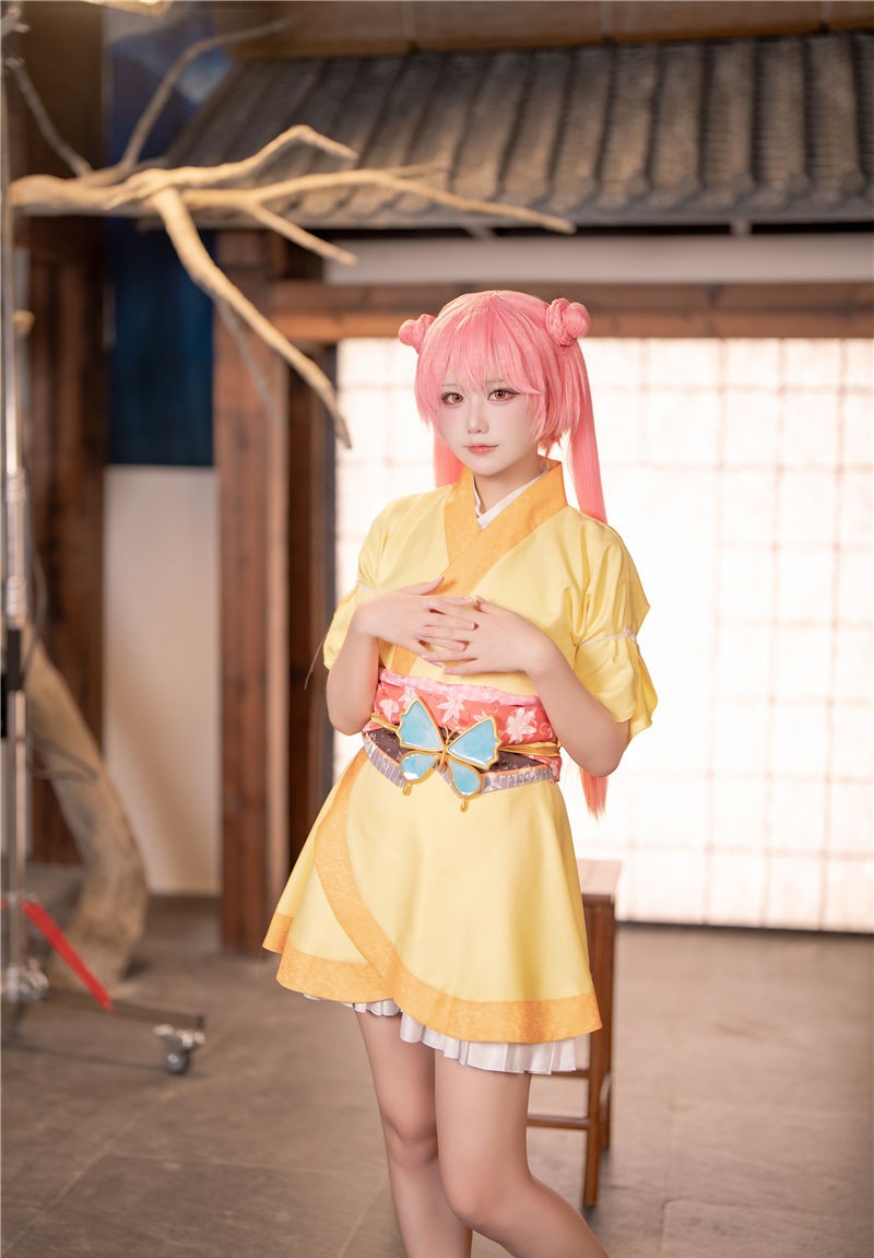 lunana 千恋万花 鞍马小春 [30P-151MB]