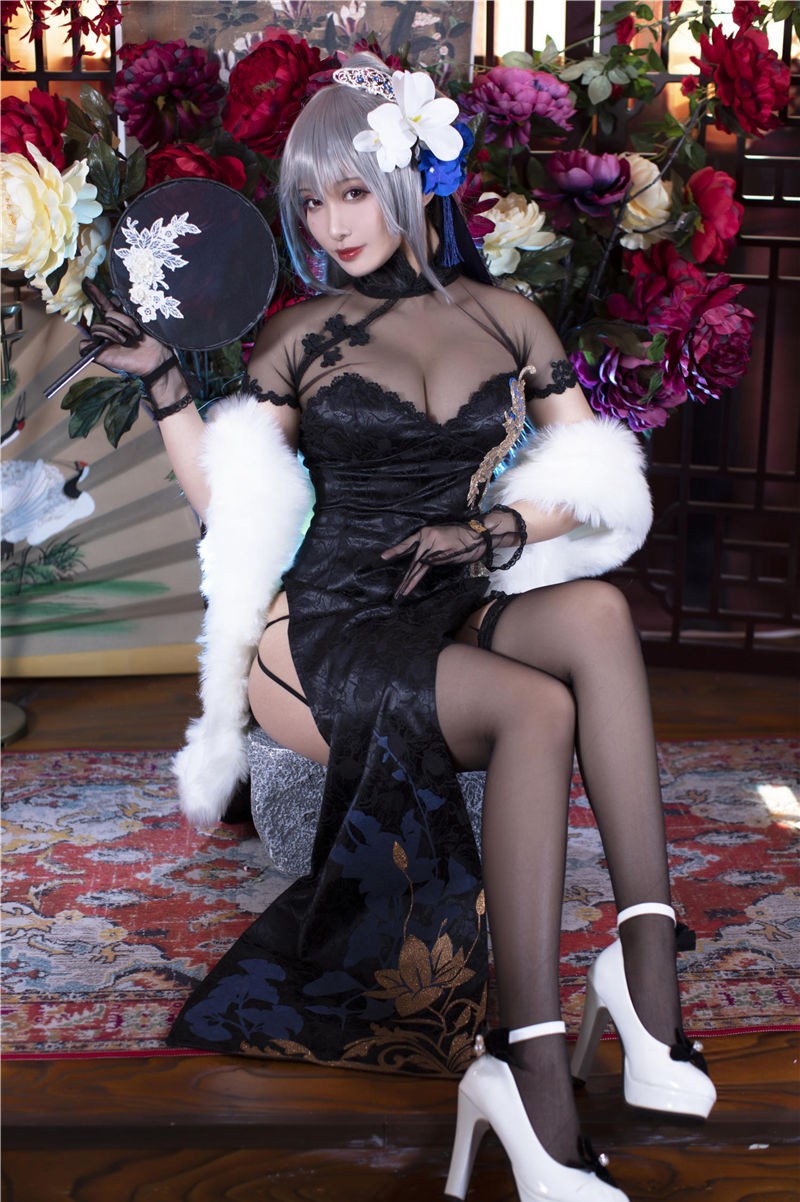 洛璃 LoLiSAMA 路易九世旗袍 [43P-869MB]