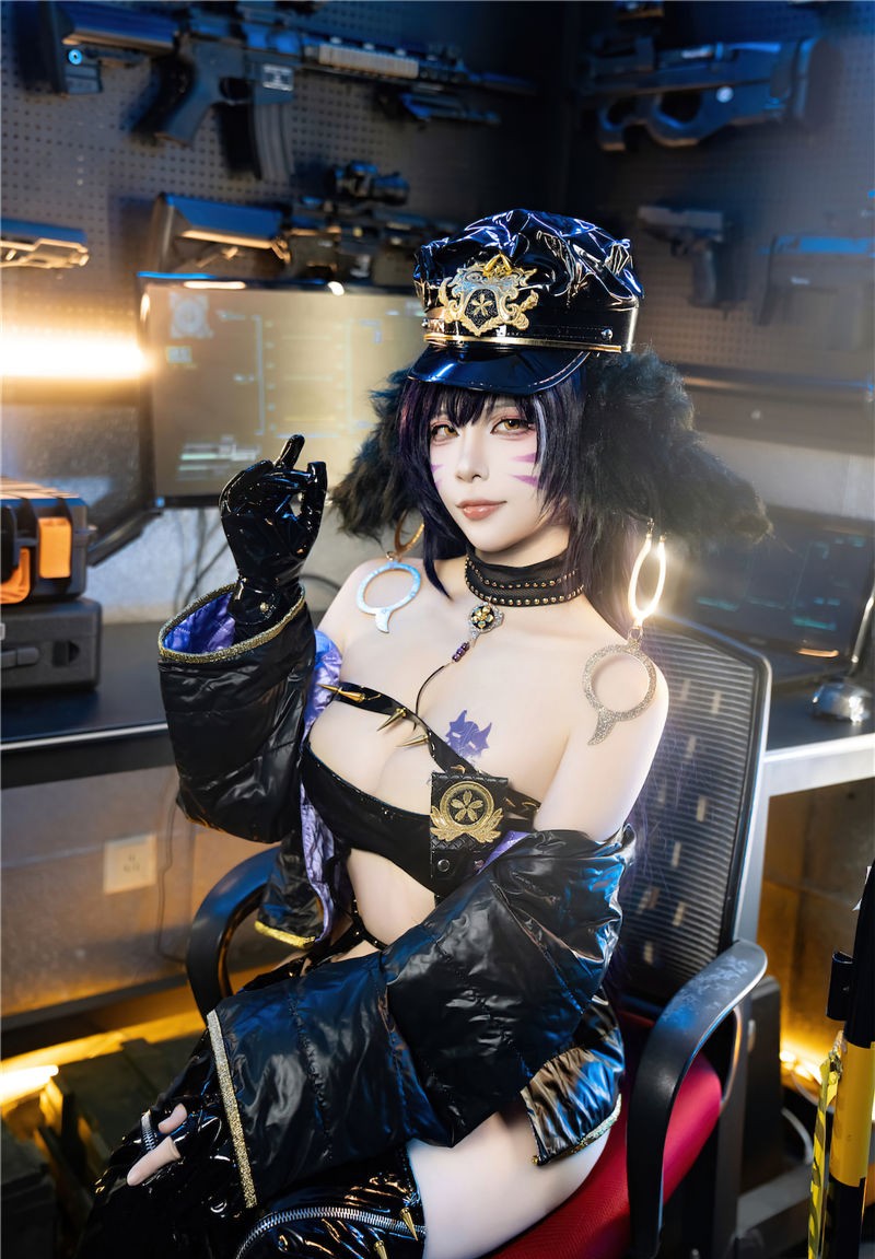 二佐Nisa 碧蓝航线 武藏 女警 [25P-101M]