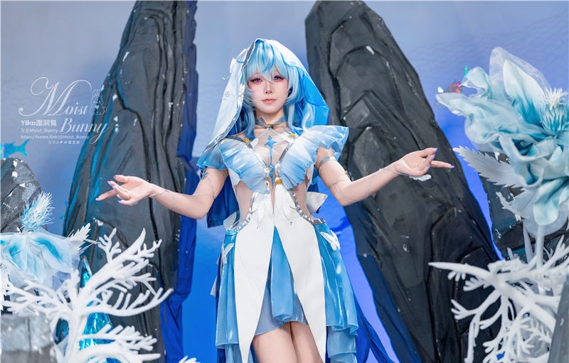 咬一口兔娘 2025年11月作品 鸣潮 守岸人 [120P2V-2.30GB]