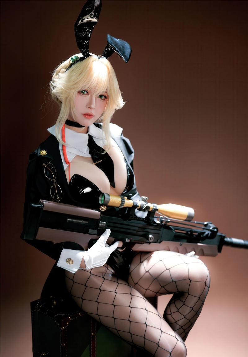 半半子 愛德ェントバニー[62P-375M]