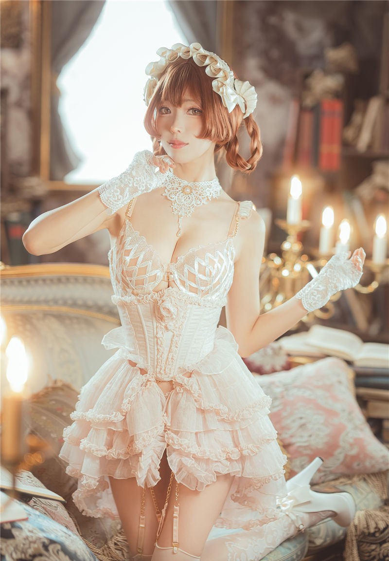 ElyEE子 Book Witch 書本魔女 [33P4V-148MB]