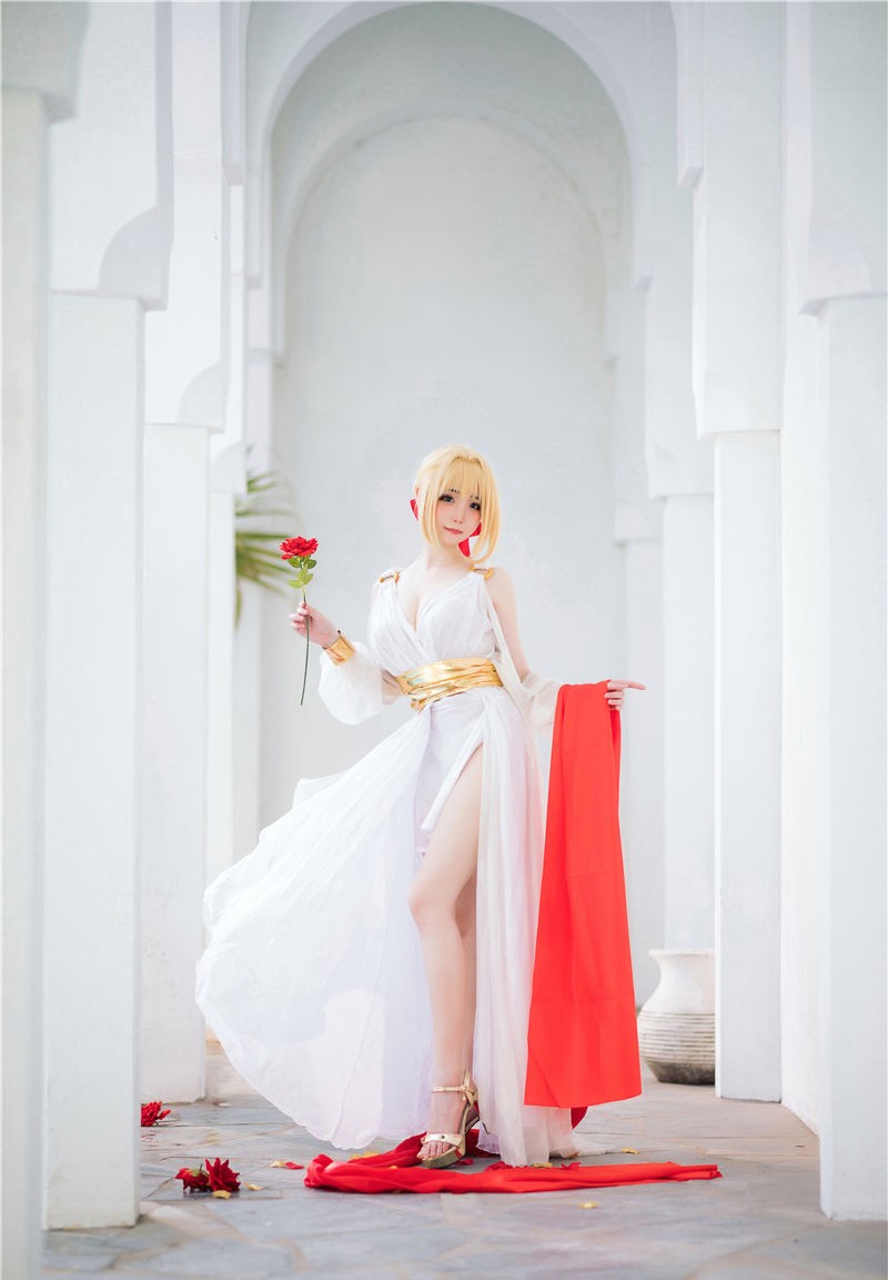 焖焖碳 尼禄睡裙 [27P-239MB]