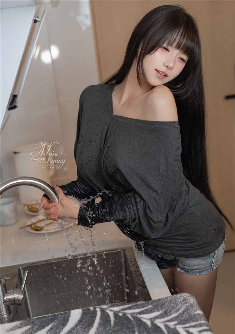 咬一口兔娘 2025年10月作品 水管工传说 [106P-347M]