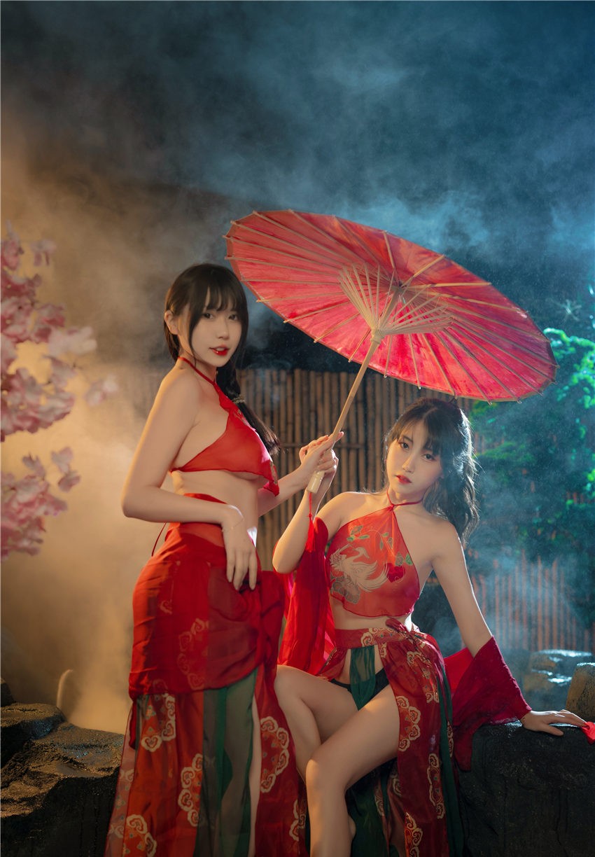 Tina很妖孽呀&不呆猫 古风双人 [16P-226M]