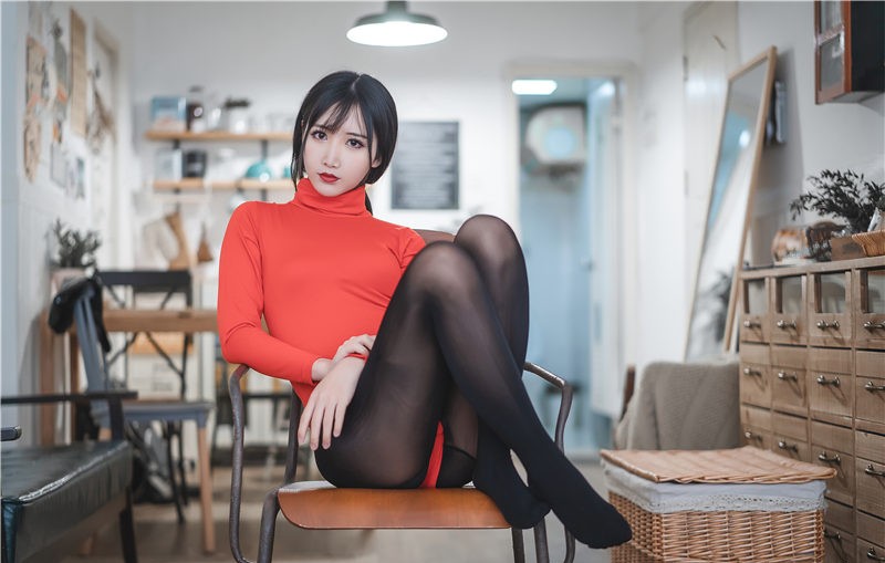 面饼仙儿 皮裤练题红毛衣[20P-290M]