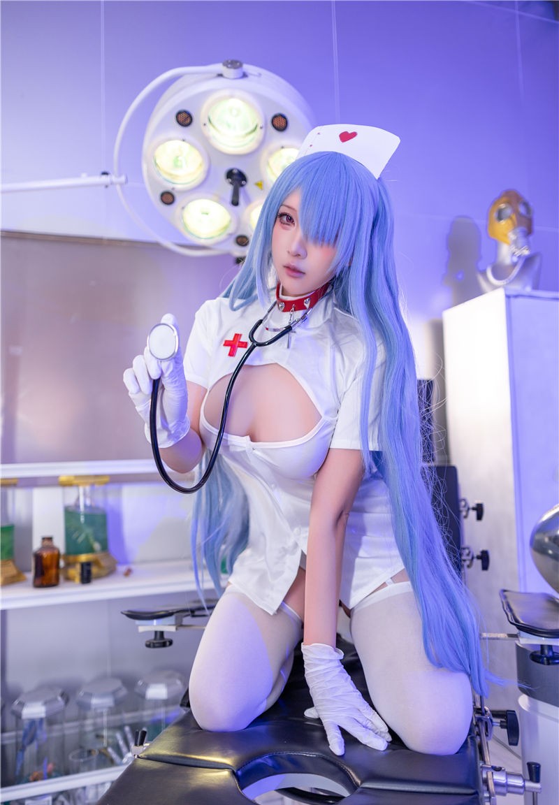 小和甜酒 伏罗希洛夫胡市[25P2V-233M]