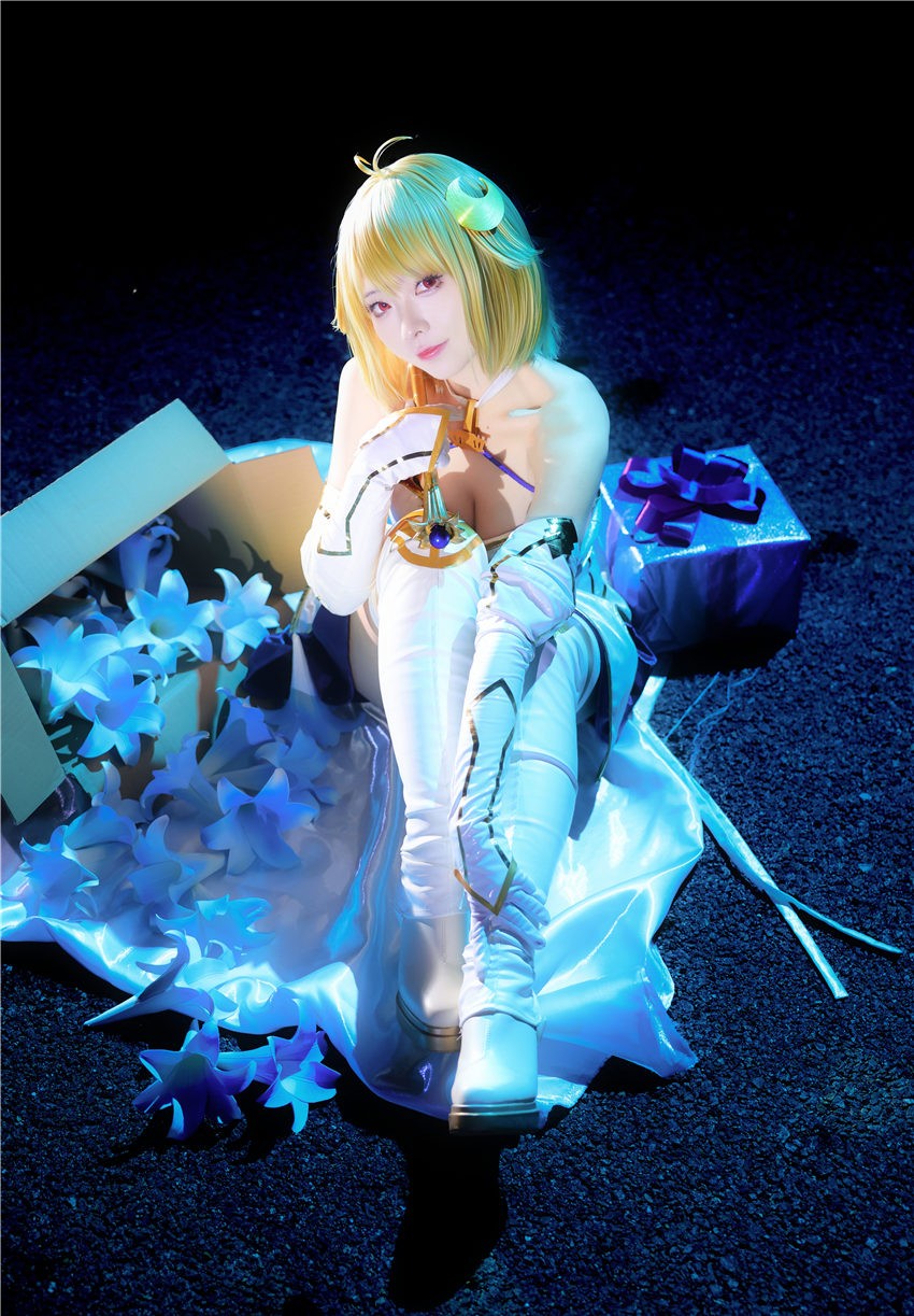 G44不会受伤 FGO 白色月姬 [22P-304MB]