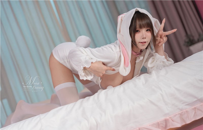 咬一口兔娘 2025年10月月票特典 雪绒兔[32P-388M]