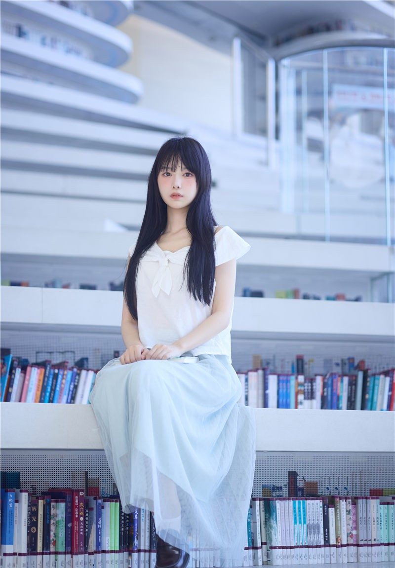 Shika小鹿鹿 图书馆[16P-295M]