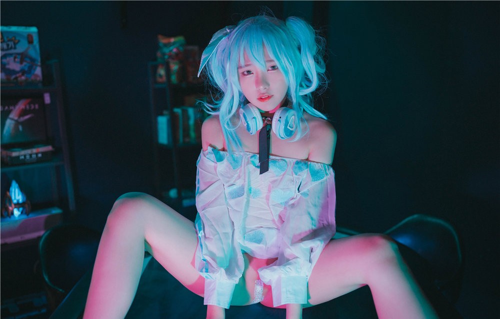 韩国妹子@SonSon (손손) 写真合集[44套][持续更新]