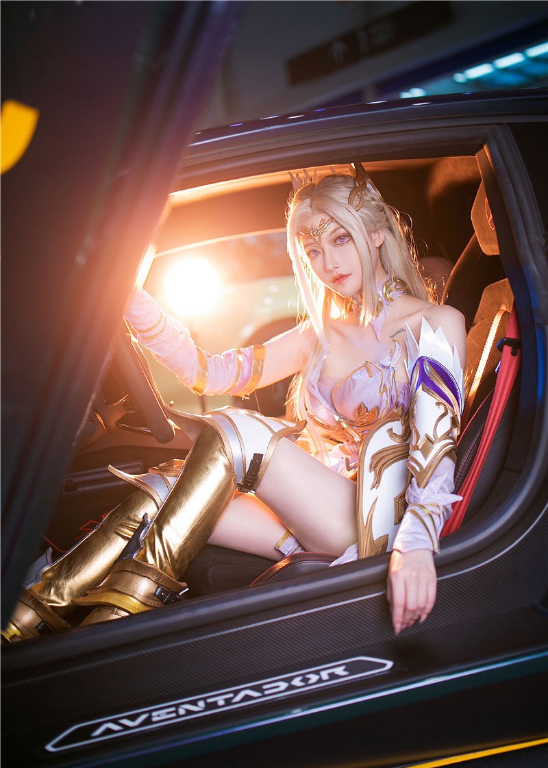 露兒大魔王 斗罗大陆 千仞雪[21P-136M]