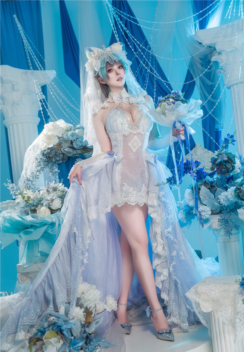 Natsuko夏夏子 碧蓝航线 柴郡婚纱[70P-625M]