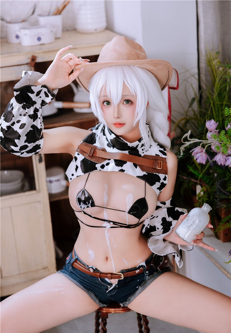 日奈娇 挤奶工 [73P-559MB]