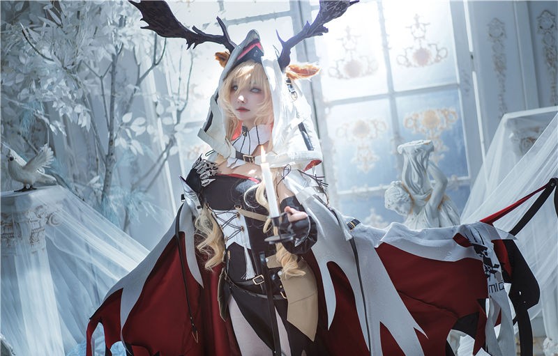 一千只猫薄禾 烛骑士 薇薇安娜 [12P-124MB]