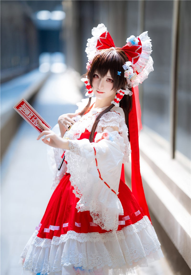 花柒Hana 萤火虫动漫嘉年华 花灵梦[88P1V-999M]