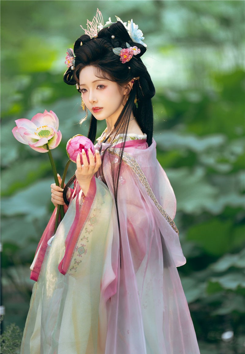 雯妹不讲道理 祝您中秋快乐owo[20P-156M]