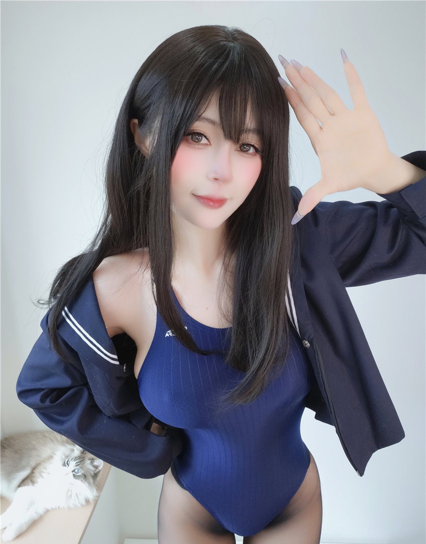 白银81 自摄Vol.99 死库水[121P18V-2.61G]