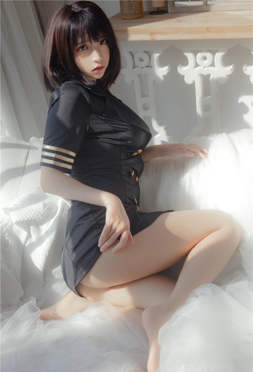 疯猫ss 黑色只付 [40P-331MB]
