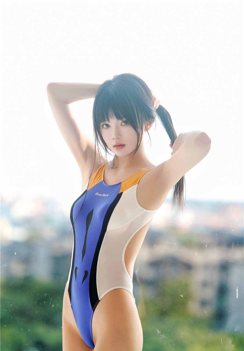 桜桃喵 竞泳 [21P-242MB]