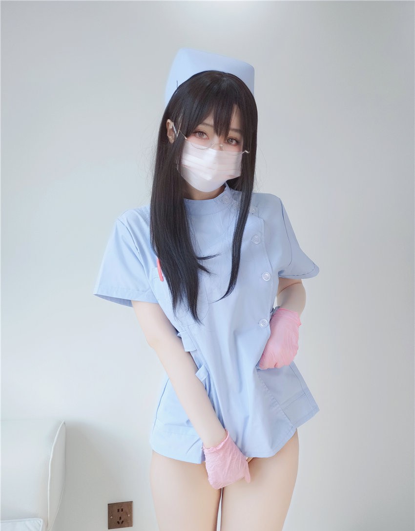 白银81 自摄Vol.95 蓝色胡市[155P19V-3.1G]
