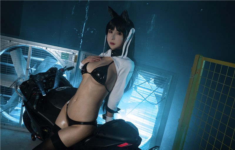 亚马逊鲶鱼 碧蓝航线 爱宕机车[10P-147M]