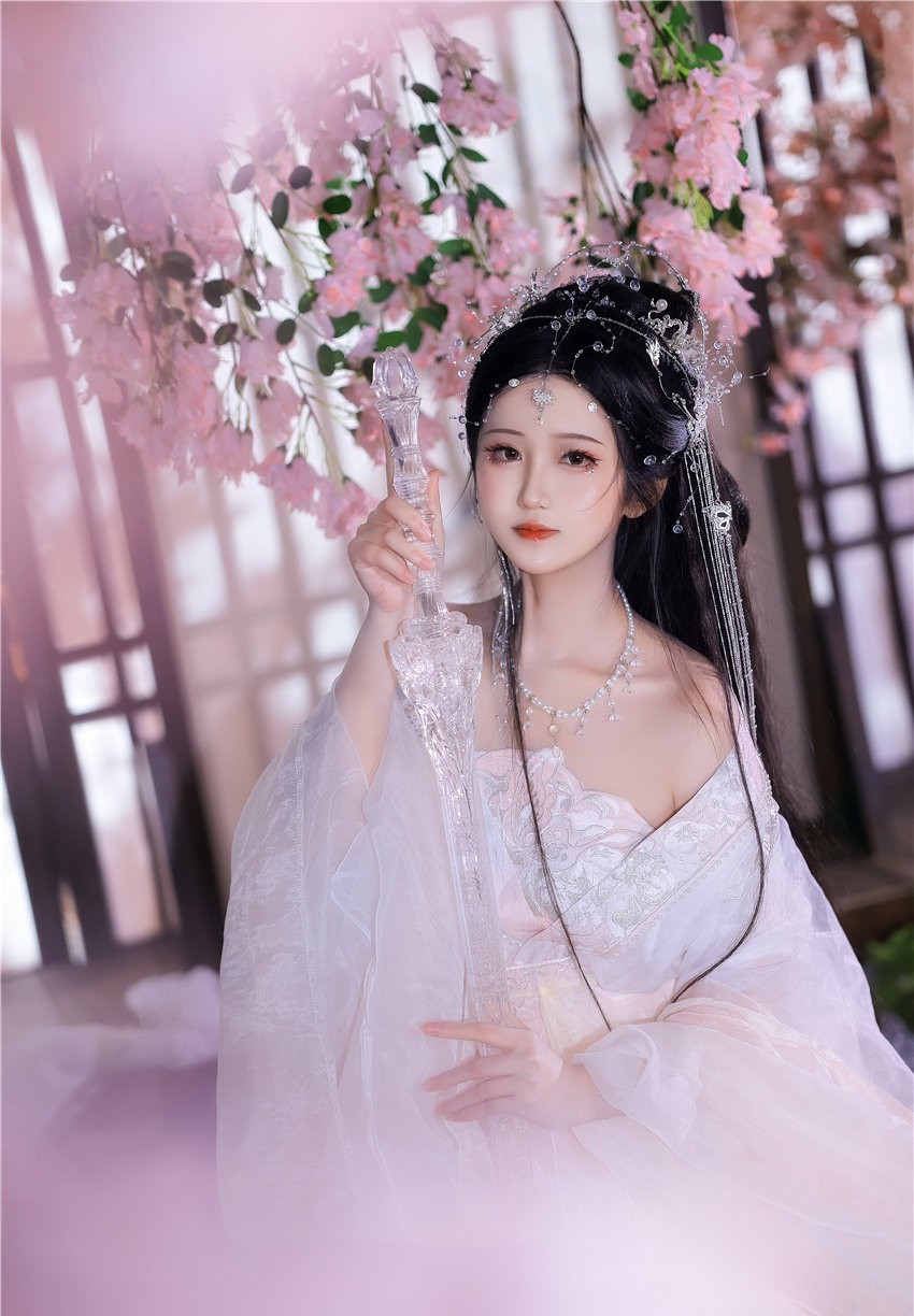 三度_69 小师姐[80P5V-1.44GB]