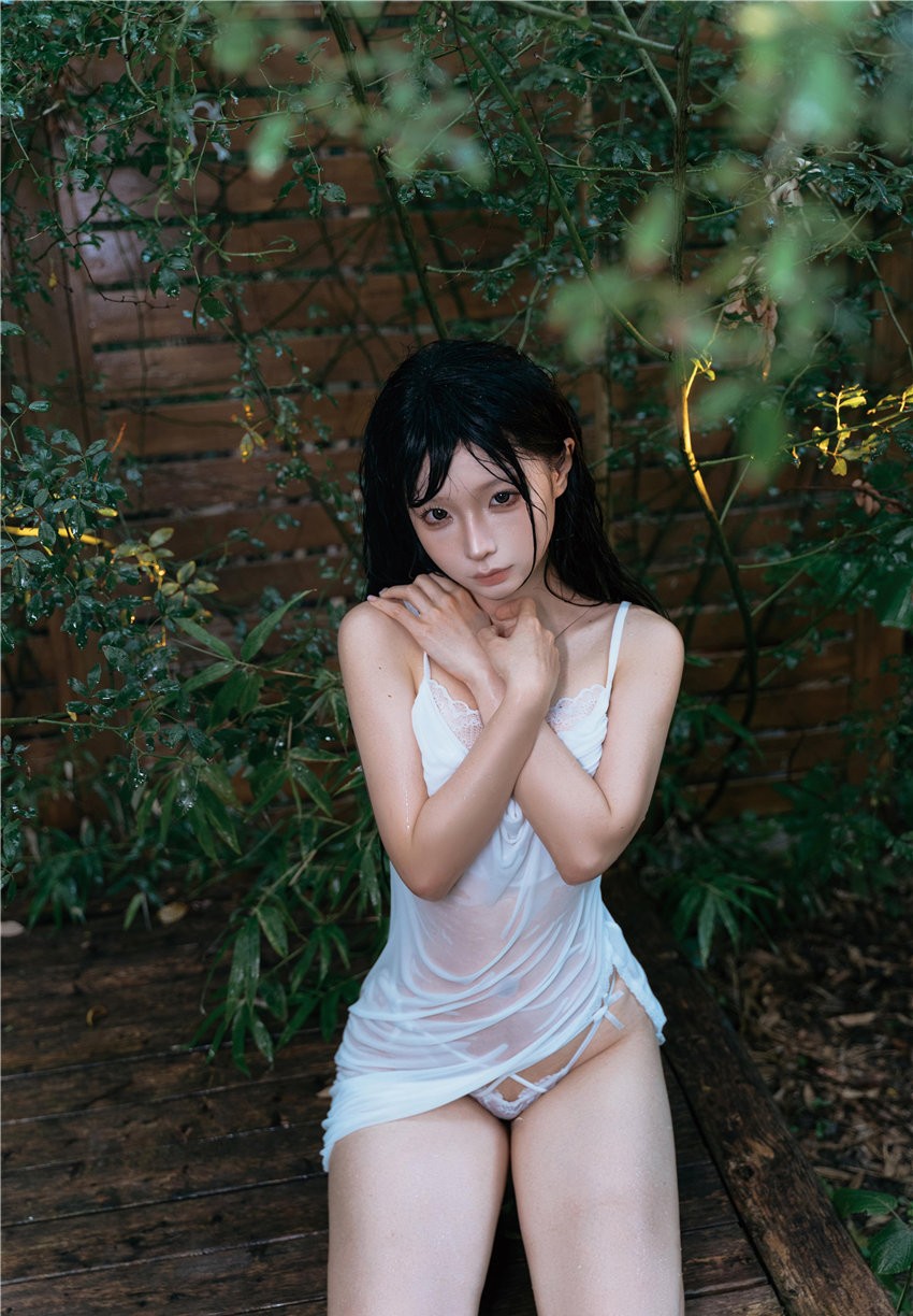 蠢沫沫 雨 [48P-294M]