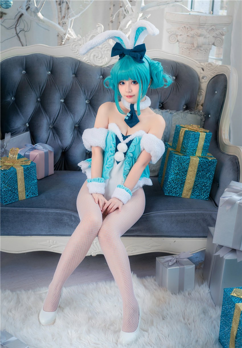 猫大人 初音白兔 [24P-280M]