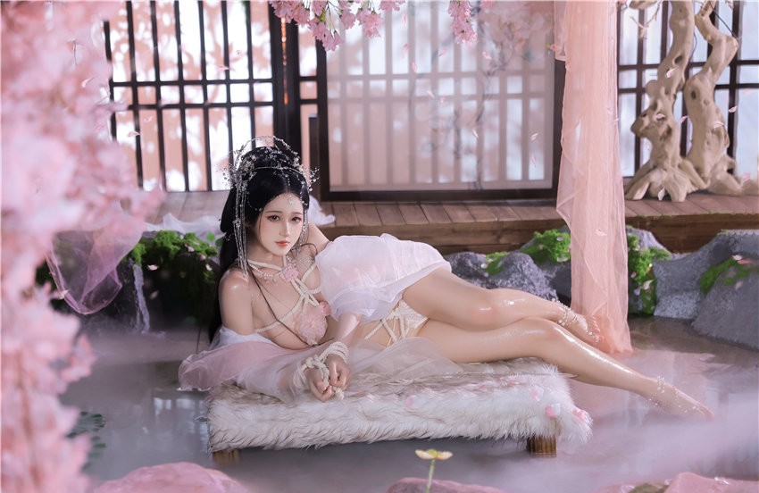 三度_69 小师姐[80P5V-1.44GB]