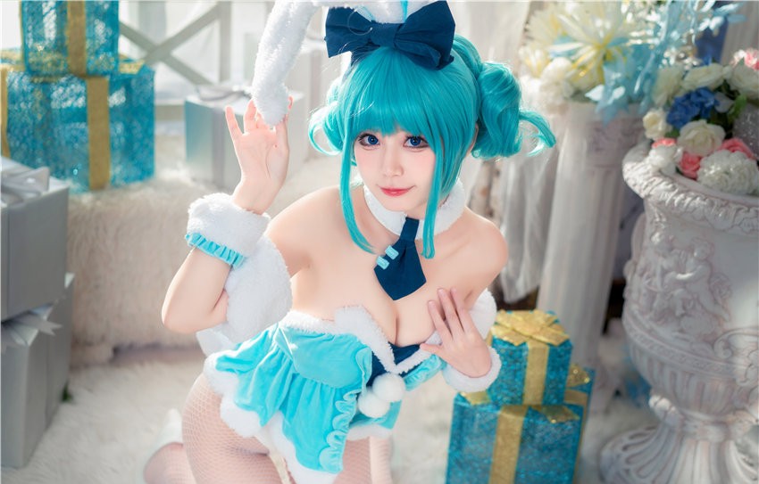 猫大人 初音白兔 [24P-280M]