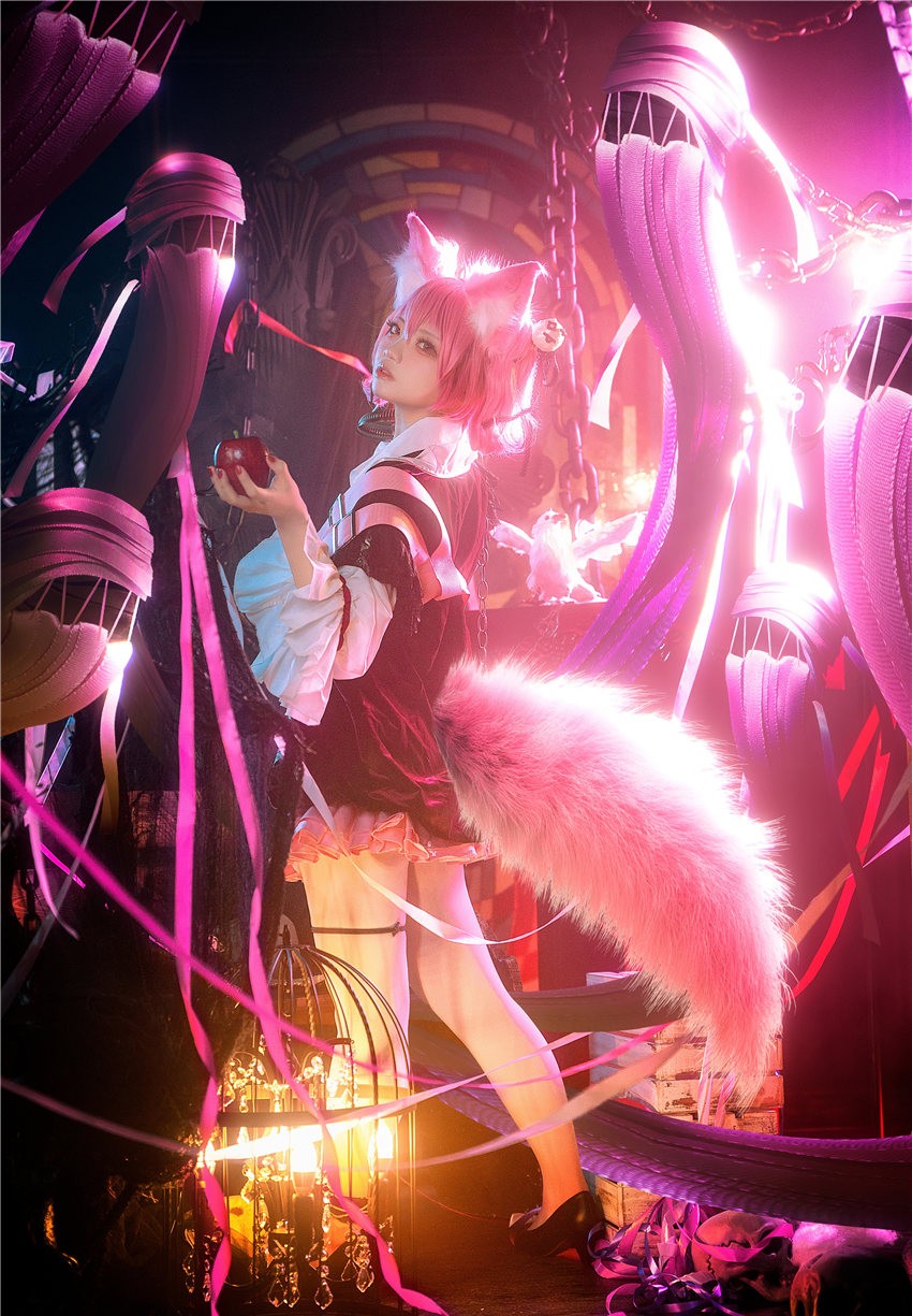 伊喵君_Nya 明日方舟 巫恋 [18P-170M]