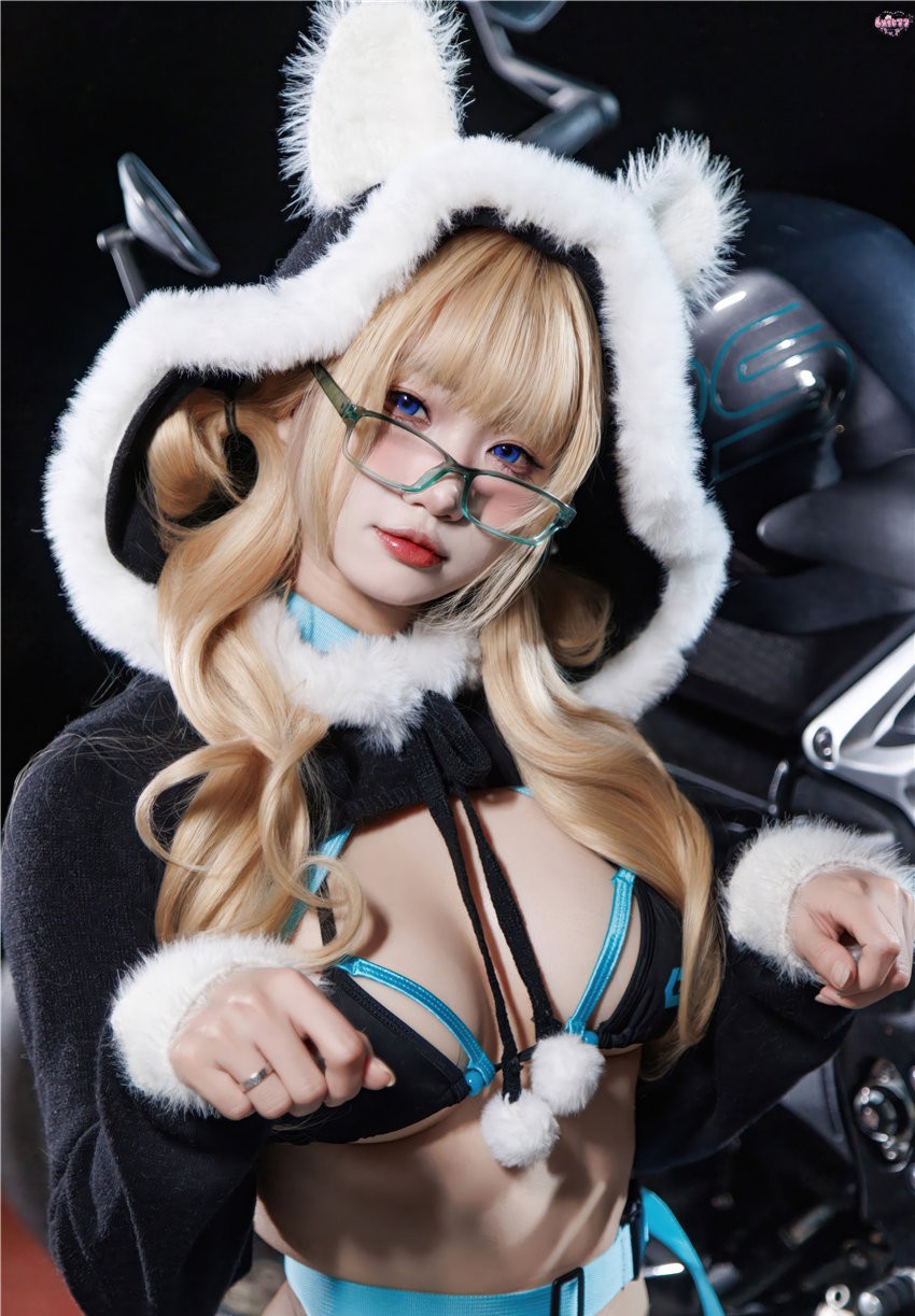 柒柒要乖哦 赛车娘 [134P1V-1.5G]