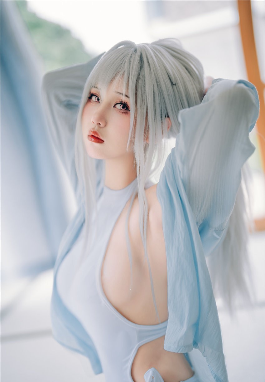 萌芽儿o0 白泳装 [25P-670MB]