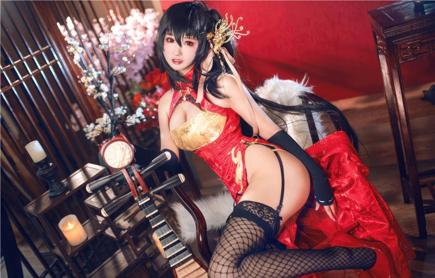 羽生三未 碧蓝航线 大凤旗袍 [21P-216M]