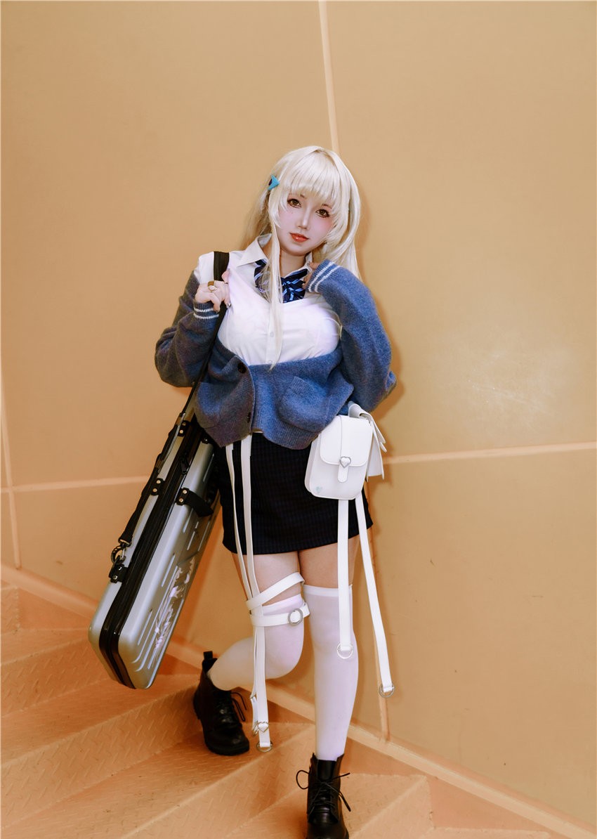雇頁頁 写真合集[6套][持续更新]