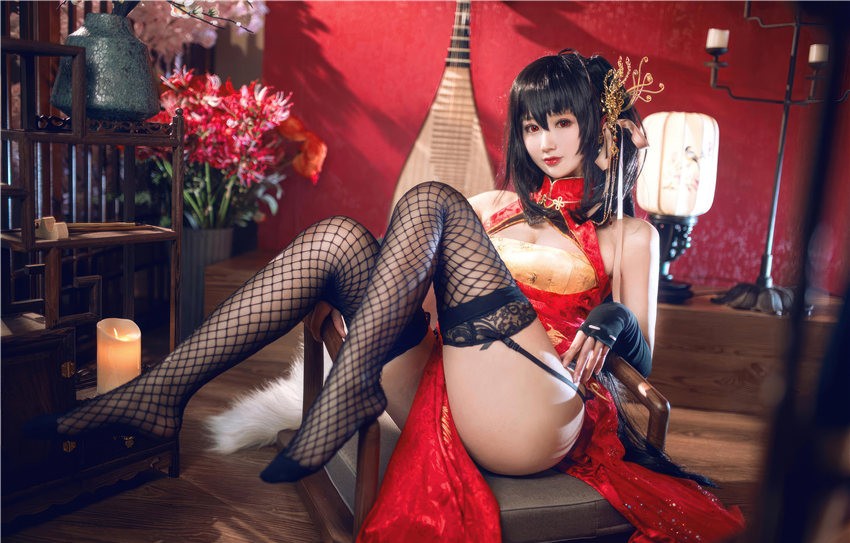 羽生三未 碧蓝航线 大凤旗袍 [21P-216M]