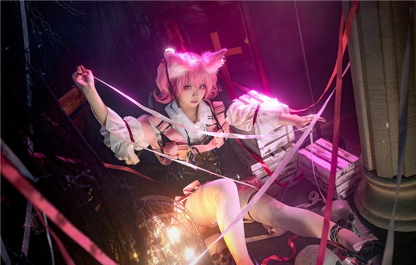 伊喵君_Nya 明日方舟 巫恋 [18P-170M]