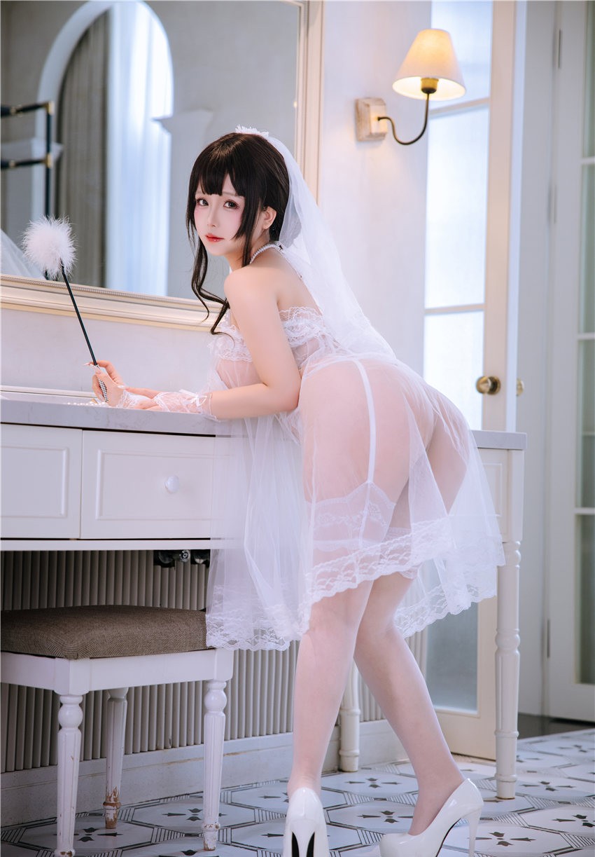 日奈娇 未婚妻 [180P6V-1.86GB]